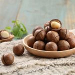 Hạt macca ăn bao nhiêu là đủ mỗi ngày?