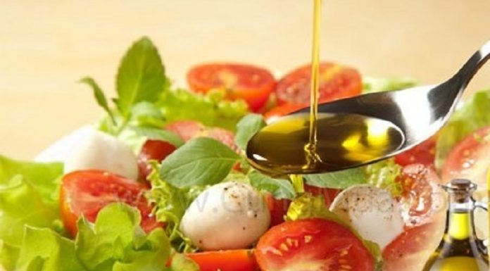 Cách sử dụng dầu ăn cho bé Cách sử dụng dầu ăn cho bé