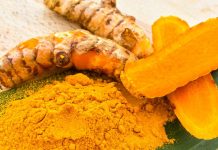 Bôi nghệ tươi qua đêm có tốt không? Hạn chế bôi nghệ tươi vào buổi sáng vì có thể làm da dễ bị bắt nắng hơn