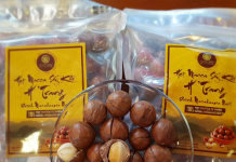 Giá hạt macca daklak bao nhiêu? Mua ở đâu uy tín? Lượng protein trong hạt macca giúp tạo cơ bắp, phù hợp với chế độ ăn của nhiều người