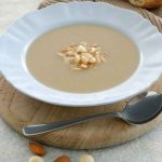 Hạt macca nấu cháo như thế nào cho thơm ngon và bổ dưỡng Cháo macca là món ăn thơm ngon bổ dưỡng cho trẻ